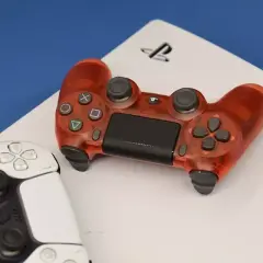 Czy DualShock 4 pasuje do PS5? Ograniczenia, które musisz znać