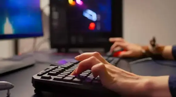 Jak sprawdzić wersję gry na Steam i uniknąć problemów z aktualizacjami